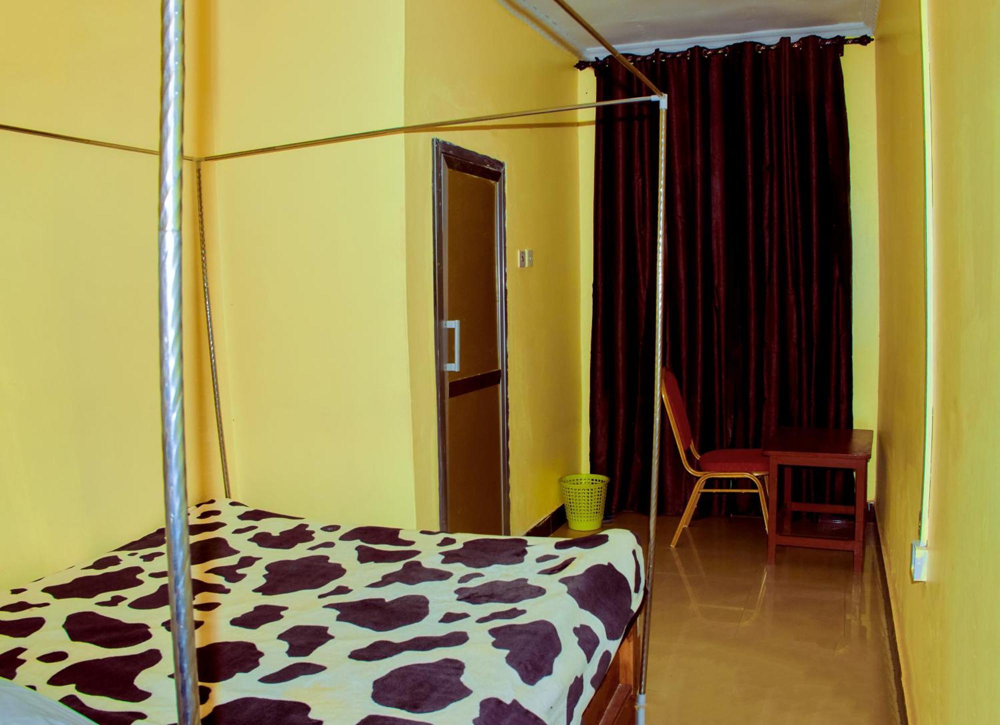 Cajanus Inn Karatu Bagian luar foto